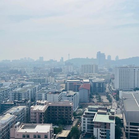The Base 1 Bed 1 Bath Apartment Pattaya Bagian luar foto